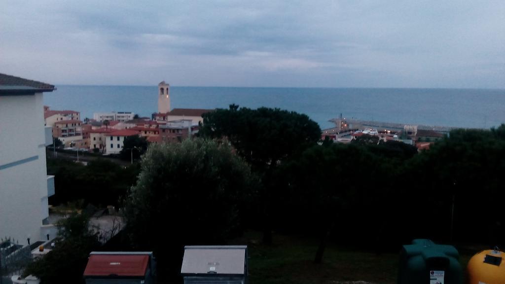 Sole E Mare Daire San Vincenzo Dış mekan fotoğraf